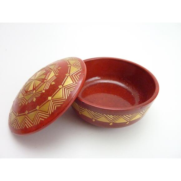 Vintage Wood Lacquer Mandala Box unmarked - Picture 2 of 5